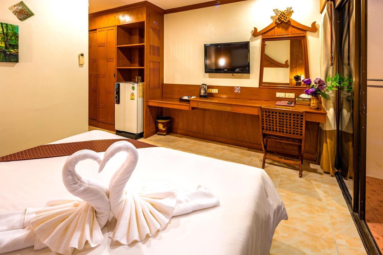 Patong Heaven Hotel Exterior foto